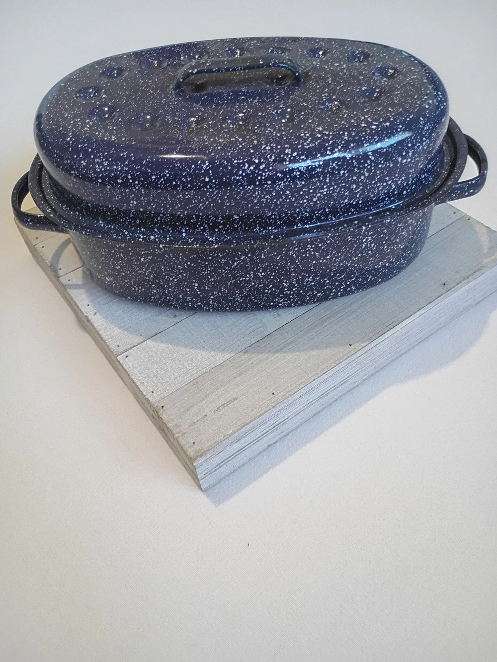 blue speckled enamelware metal oval roasting pan 10 inches